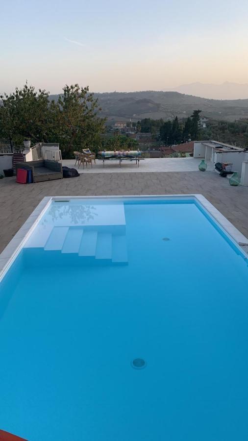 Bed And Breakfast La Pecora Rosa Sant'Omero Экстерьер фото